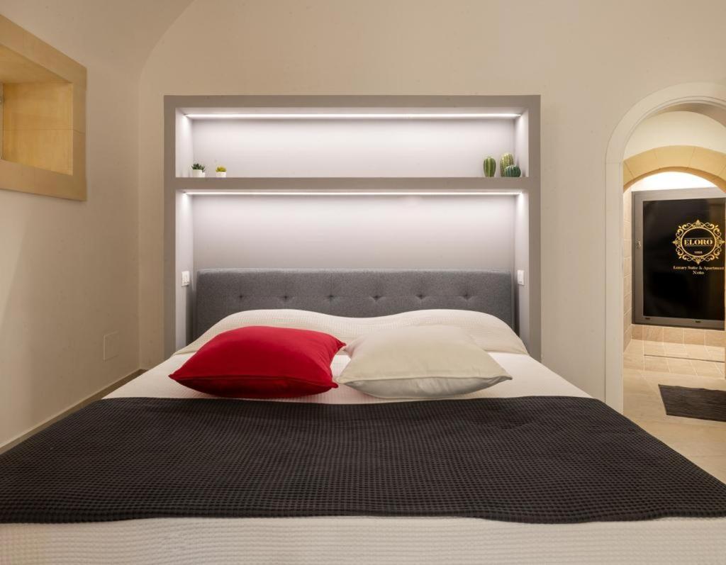 Esperia Luxury Suite & Apartment Noto Dış mekan fotoğraf