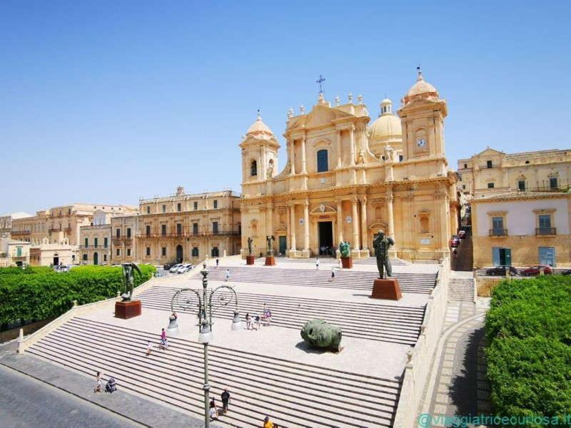 Esperia Luxury Suite & Apartment Noto Dış mekan fotoğraf