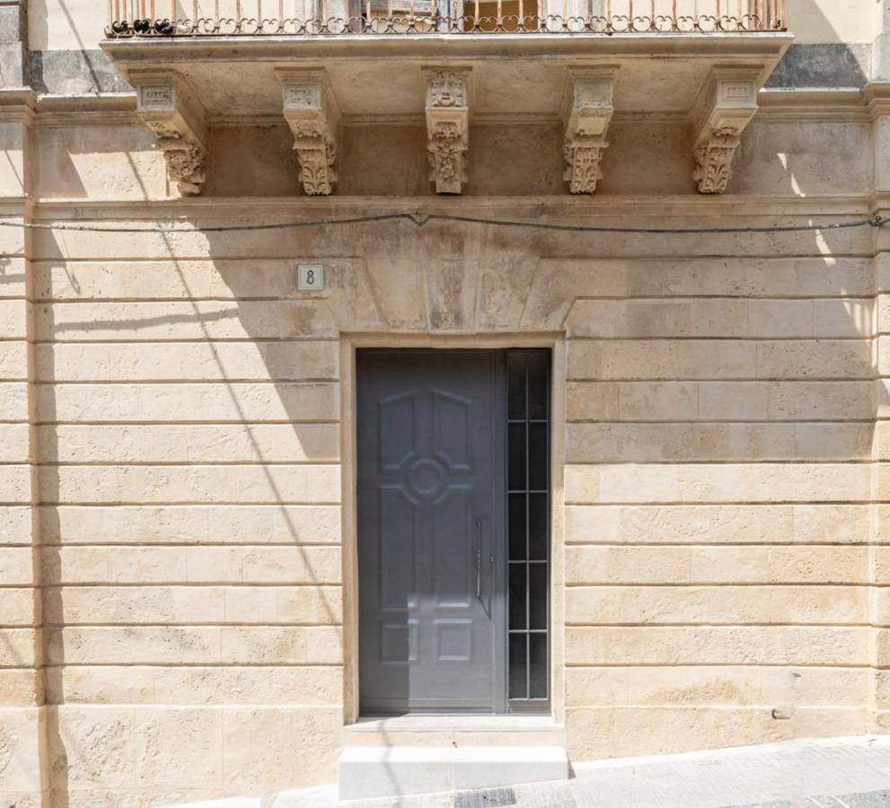 Esperia Luxury Suite & Apartment Noto Dış mekan fotoğraf